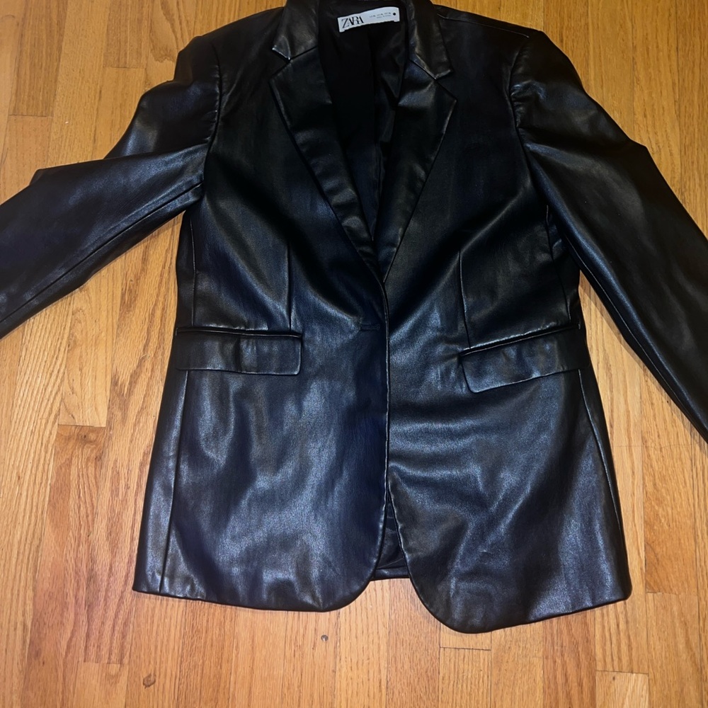 Zara Women's Black Blazer Jacket